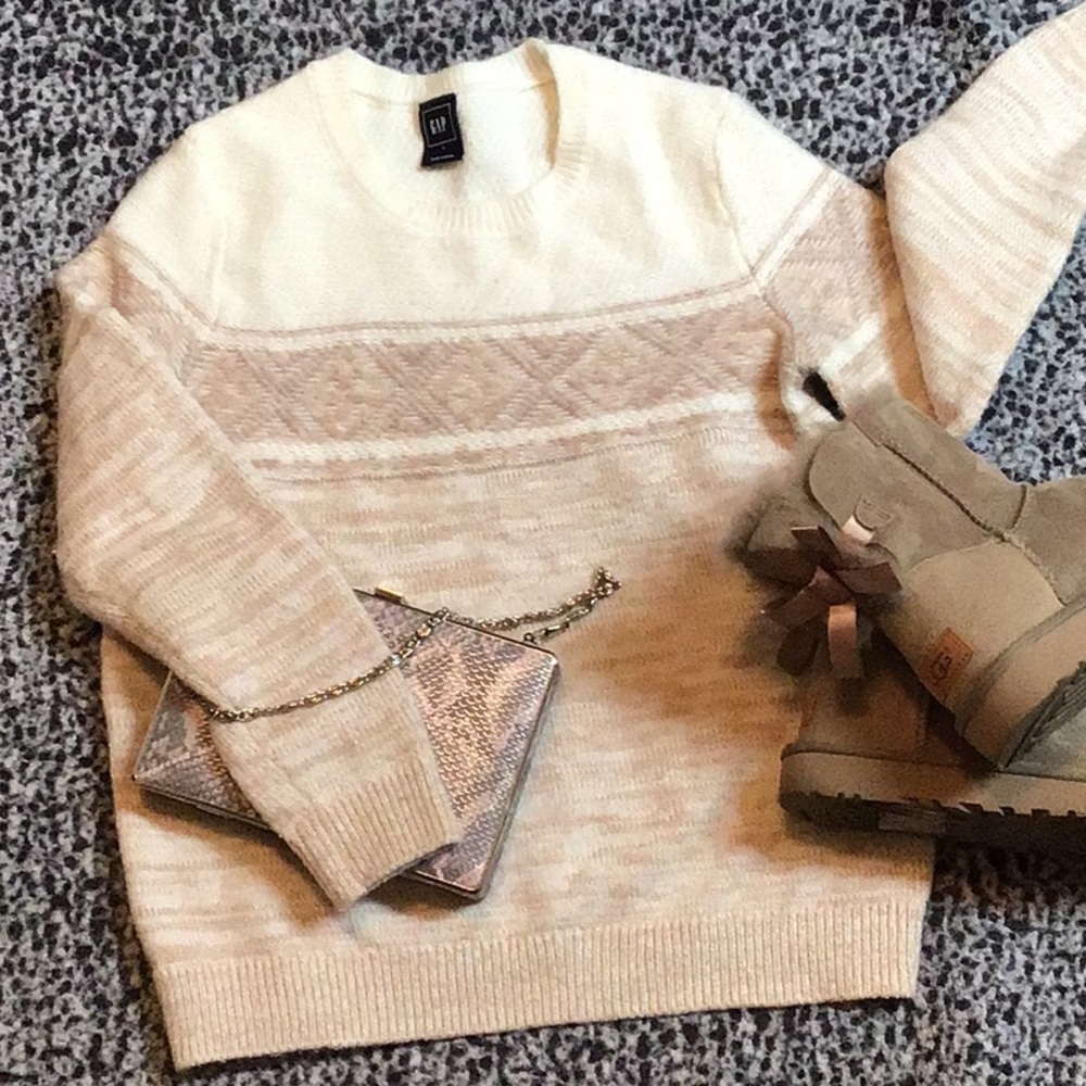 3/$15 Beige knit sweater